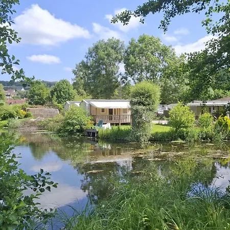 Toilé - Terrasse Pour 5 Personnes - Api-1-52-1585 Camping
